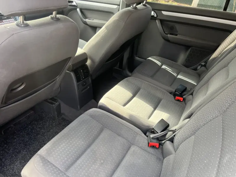 Volkswagen Touran, 2005