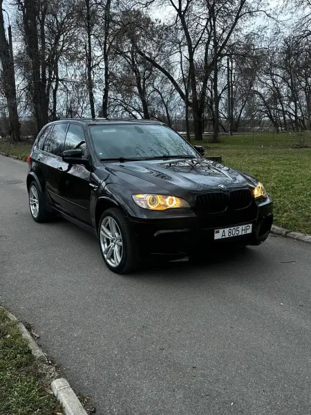 BMW X5 M, 2011