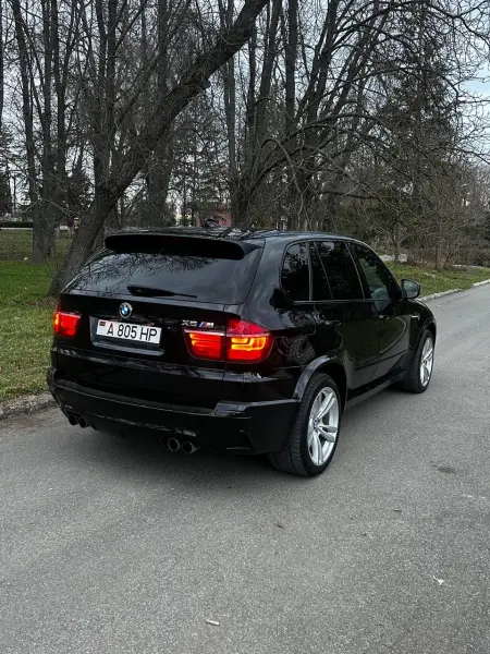 BMW X5 M, 2011