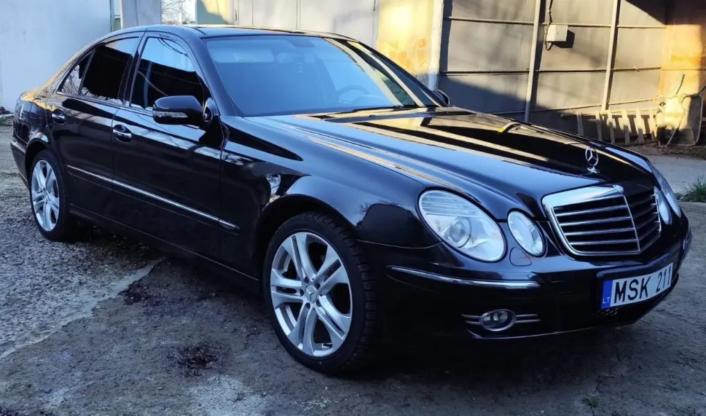 Mercedes-Benz E-Class, 2009