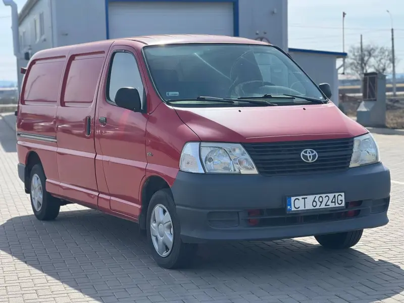 Toyota HiAce, 2008