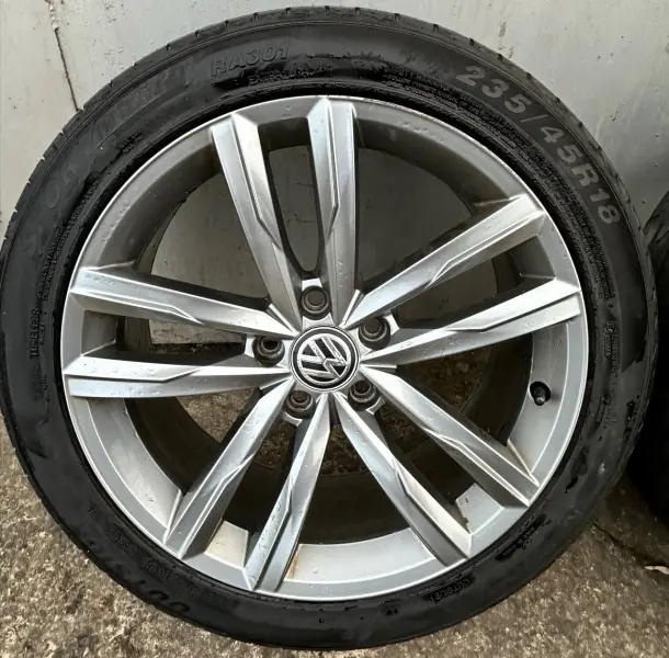Продам r18 Volkswagen