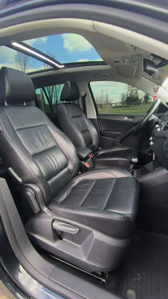 Volkswagen Tiguan, 2011