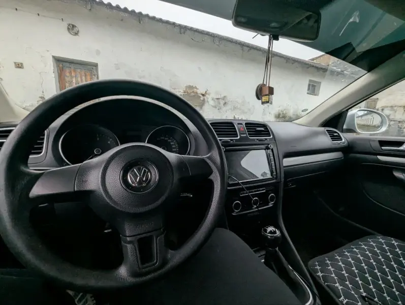 Volkswagen Golf, 2012