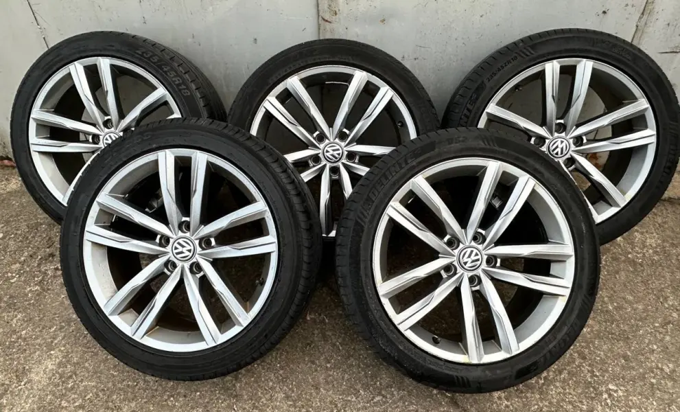 Продам r18 Volkswagen