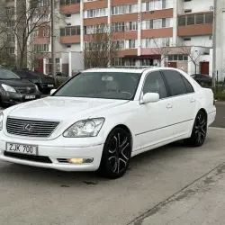 Lexus LS, 2005