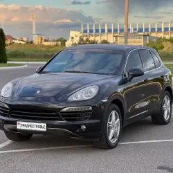Porsche Cayenne, 2013